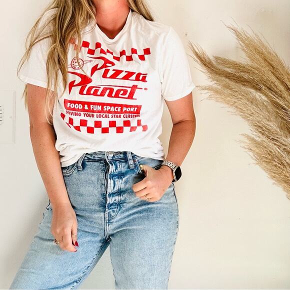 DISNEYLAND Disney White Red Toy Story Pizza Port Logo Short Sleeve Tee Shirt M - Picture 6 of 10